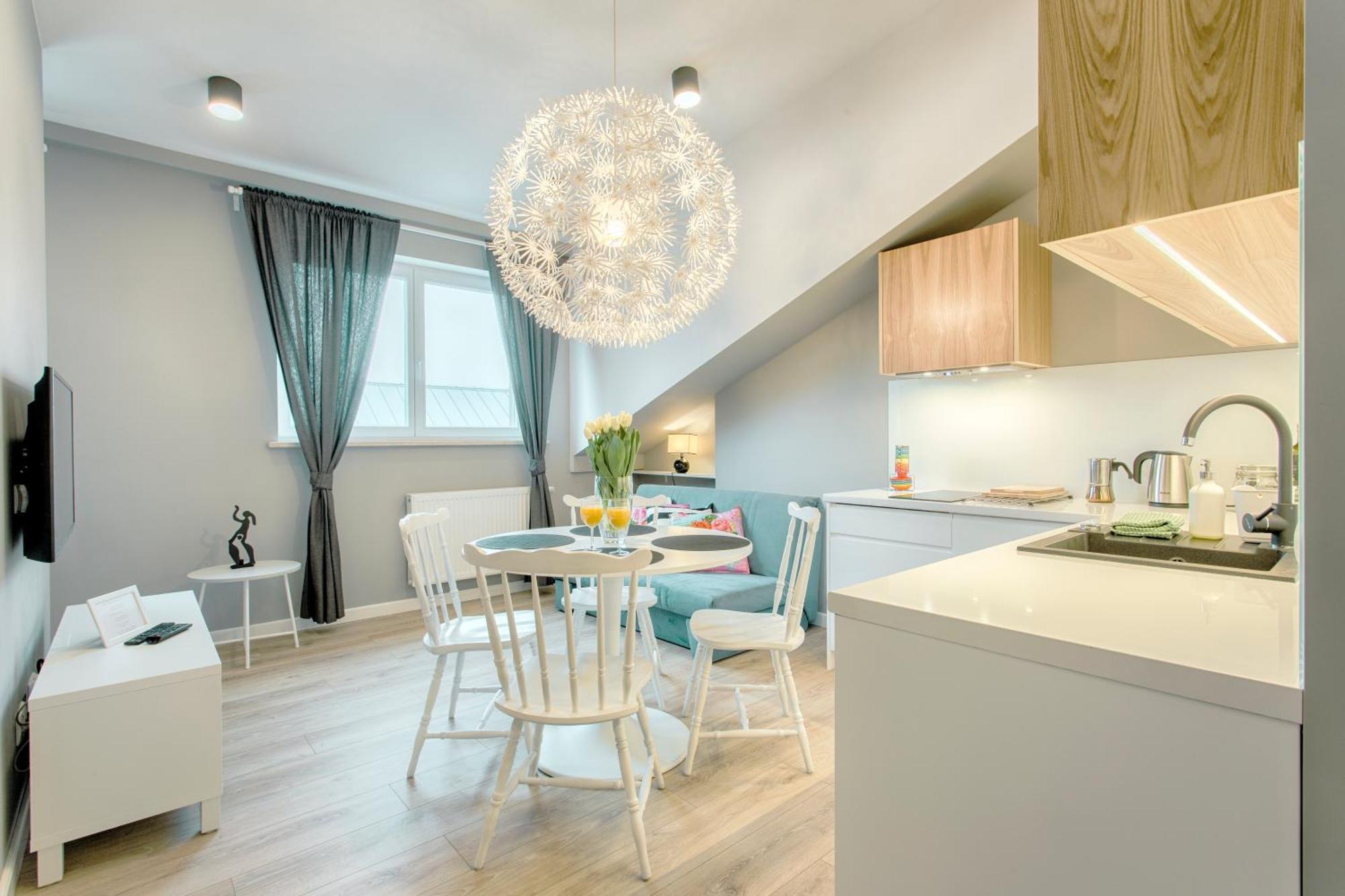 Tyzenhauz Apartments Arianska Street Красков Екстериор снимка