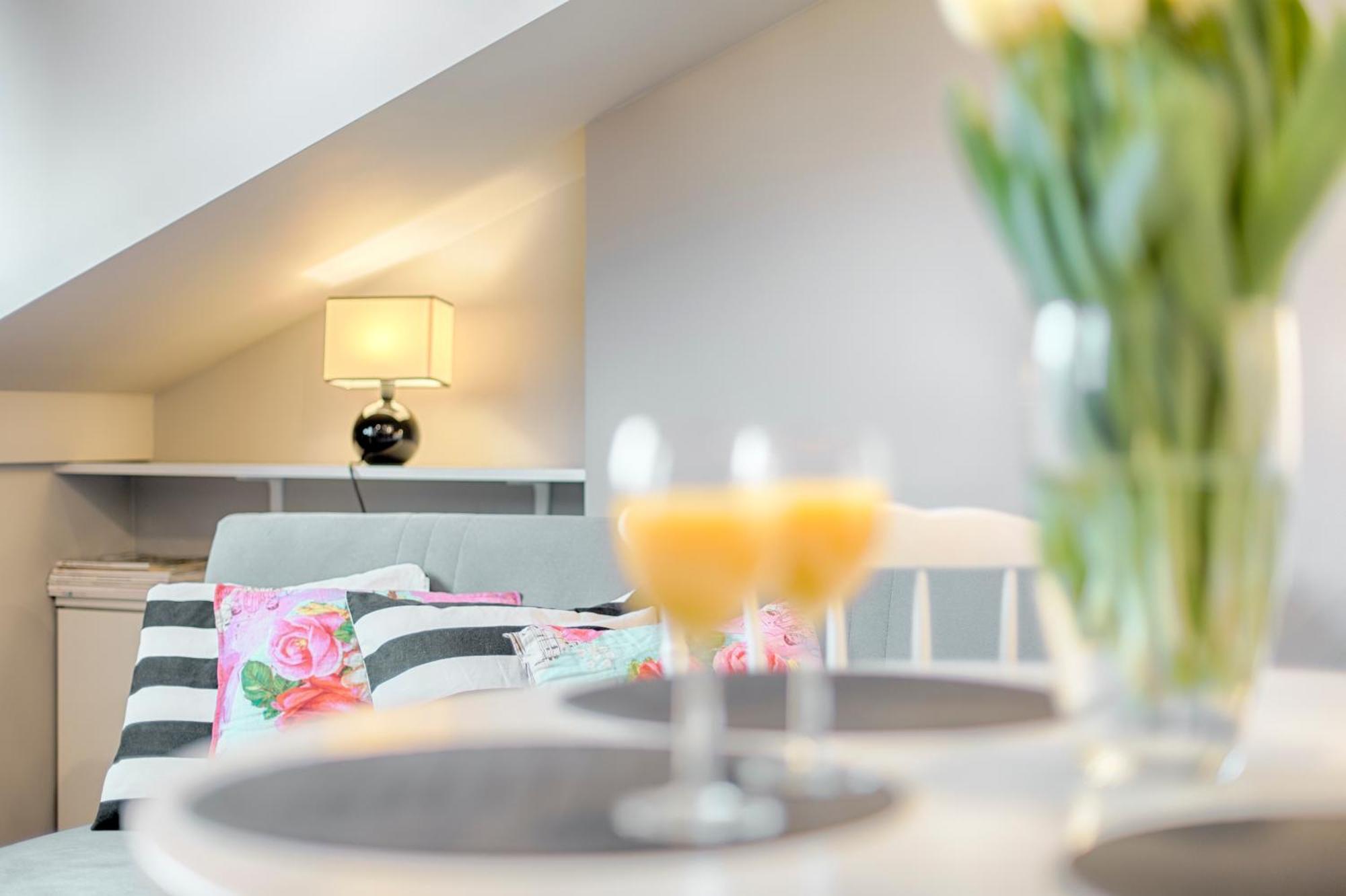 Tyzenhauz Apartments Arianska Street Красков Екстериор снимка